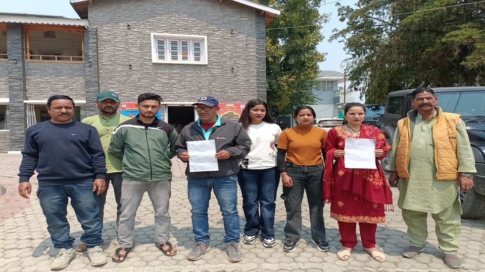 People reached DM office demanding salary and PF in pithoragarh