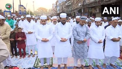 Eid moon seen people hugged and congratulated each other