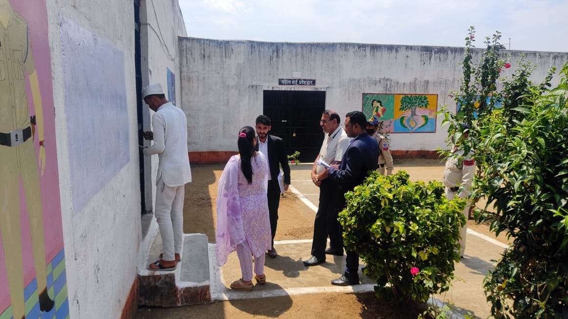The judge inspected the jail, got information about health arrangements including food