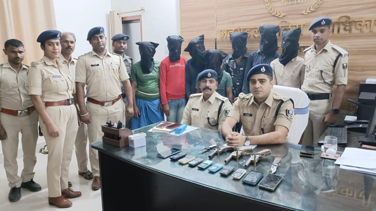 Bihar: 7 members of highway robber gang arrested in Sitamarhi, 4 real brothers also included among accused