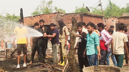 Bihar: Fire broke out due to cylinder blast in Gopalganj, 19 houses burnt, loss estimated more than Rs 10 lakh