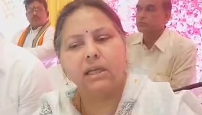 Lok Sabha Election : लालू यादव की बड़ी बेटी बोलीं- पीएम मोदी को जेल भेजेंगे, इंडी गठबंधन सरकार बनी तो यह पक्का Lok Sabha Election: Misa Bharti attacks PM Modi, BJP; Indi Coalition; Bihar elections, Lalu Yadav, Patliputra