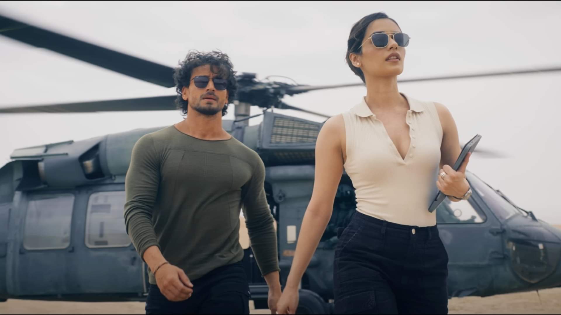 Box Office Collection Thursday Know Bade Miyan Chote Miyan Maidaan Crew Godzilla X Kong Total Earnings