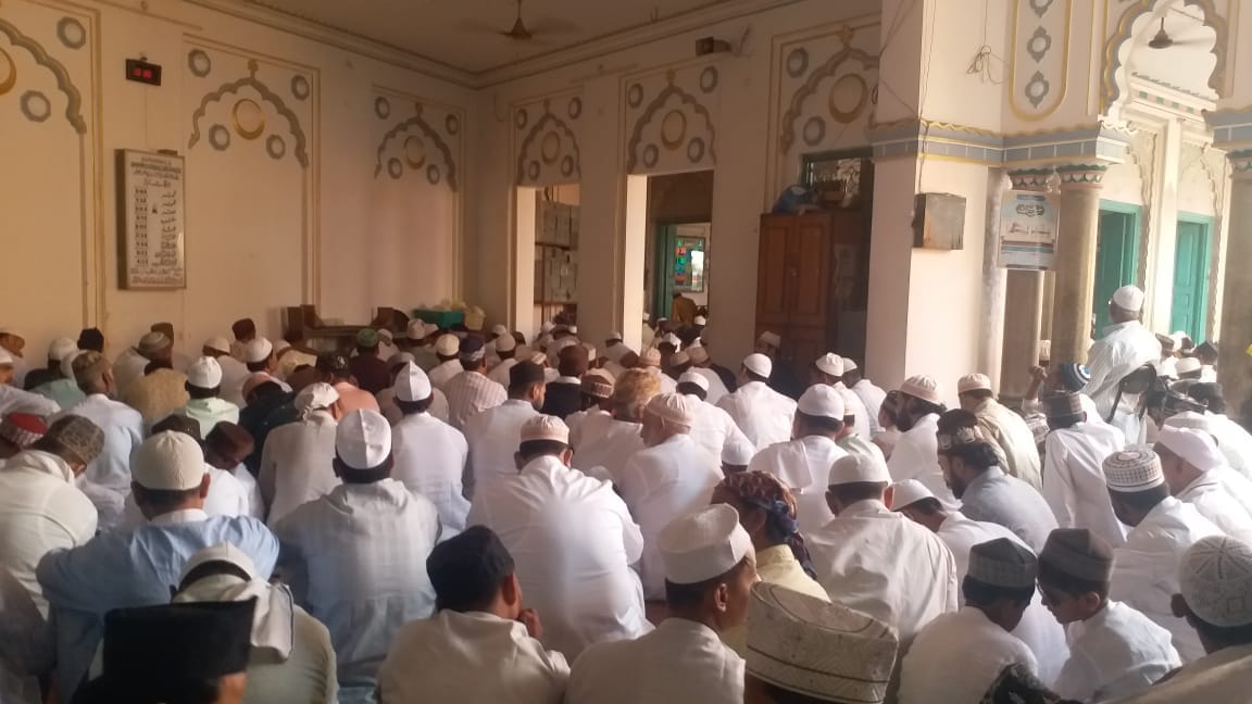 Eid celebration in Kashi Namaz offered in all places of worship including Gyanvapi