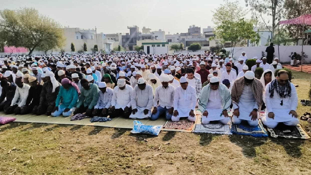 Eid ul Fitr celebration seen in Kurukshetra, Muslim community people offered namaz