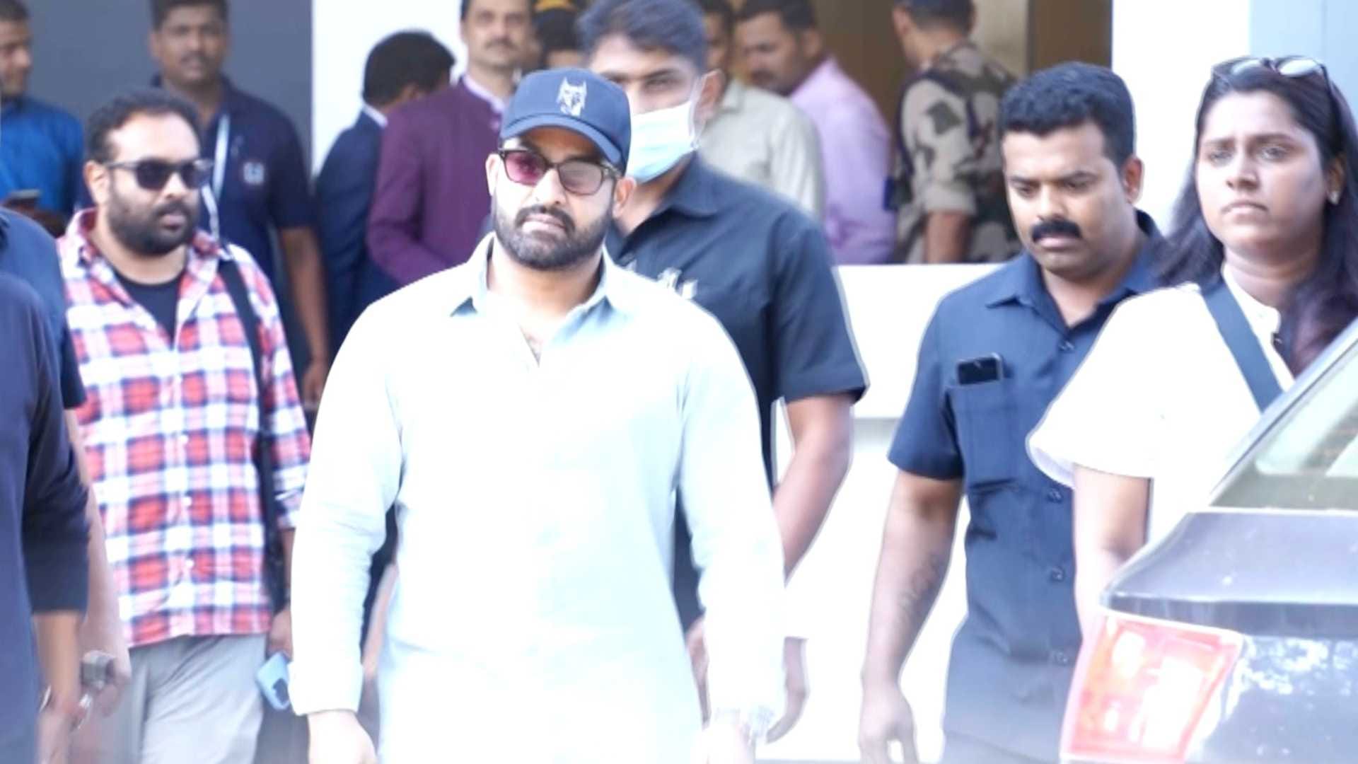 Junior NTR reached Mumbai for the shooting of War 2 will join hands with Hrithik Roshan on Friday