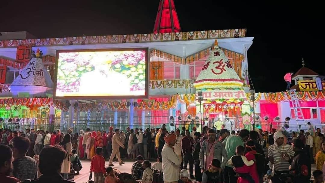 During Navratri over 175000 devotees offered prayers to Goddess Vaishno in Katra over course of four days