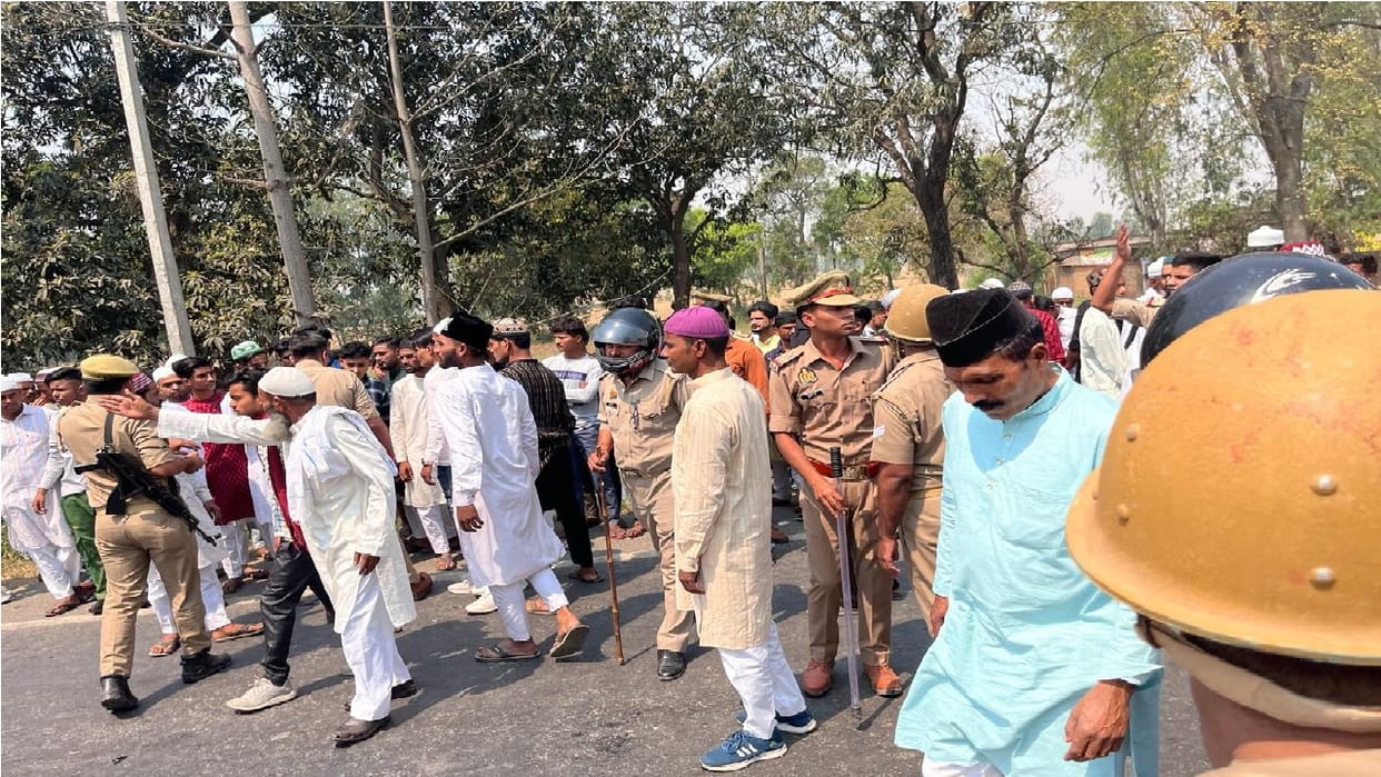 Pilibhit Road Accident News: Five People Died After Being Trampled By A Dumper