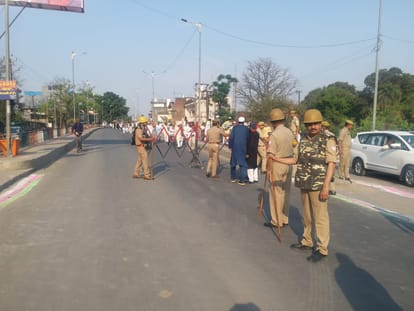 EID 2024: Eid celebration with great pomp, devotees offered Eid namaz in western UP