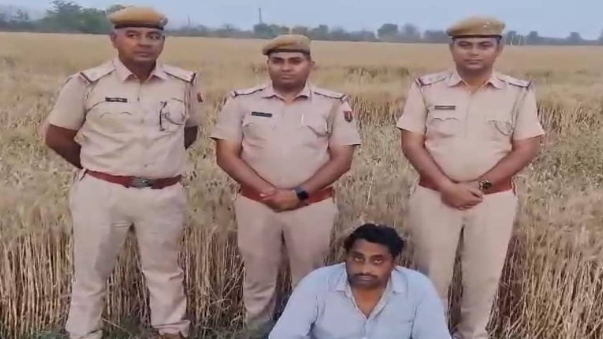 Hanumangarh Crime History-sheeter arrested with cache of weapons more than Rs 6 lakh cash seized