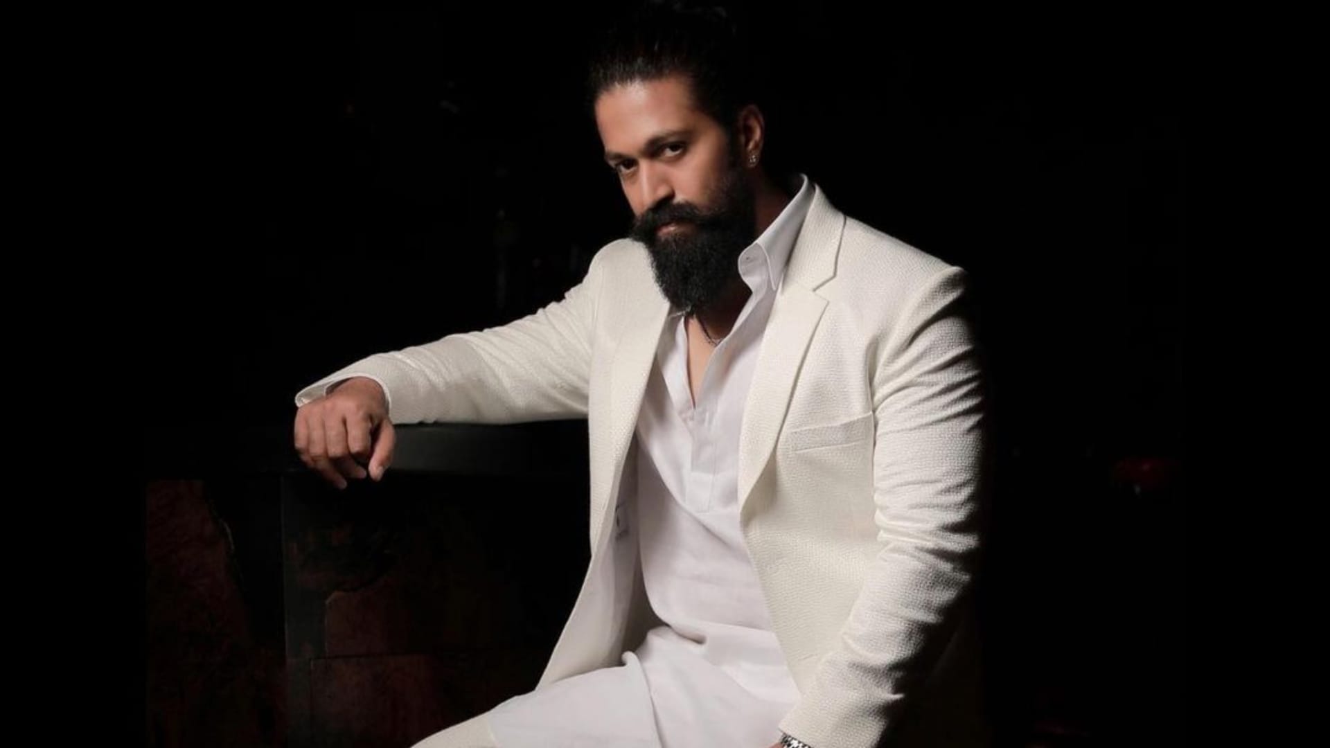 Ramayan officially announced Special Effects company DNEG to produce Nitesh Tiwari film Yash as partner