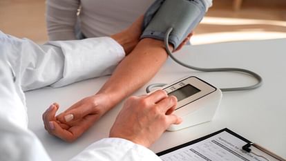 What causes kidney disease in young adults smoking and high blood pressure cause ckd