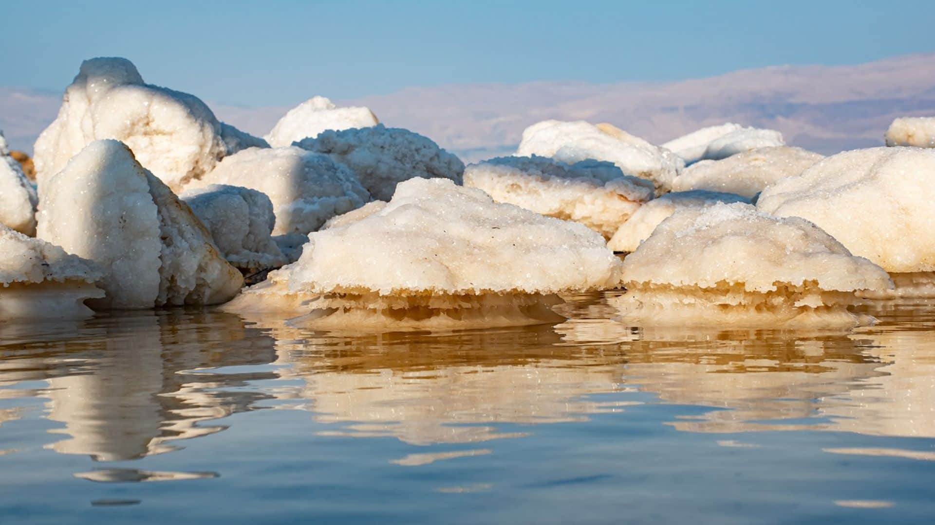 Dead sea facts in hindi ocean in which no one can drown know interesting facts
