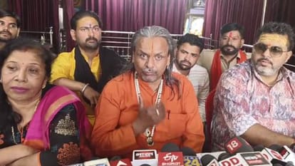 बरेली में सियासी घमासान: अब ब्राह्मण समाज के नेता बोले- कुर्मी तीन लाख तो हमारे समाज का भी इतने ही वोट Brahmin community leaders Kurmi has three lakh votes and our community also has same number in Bareilly