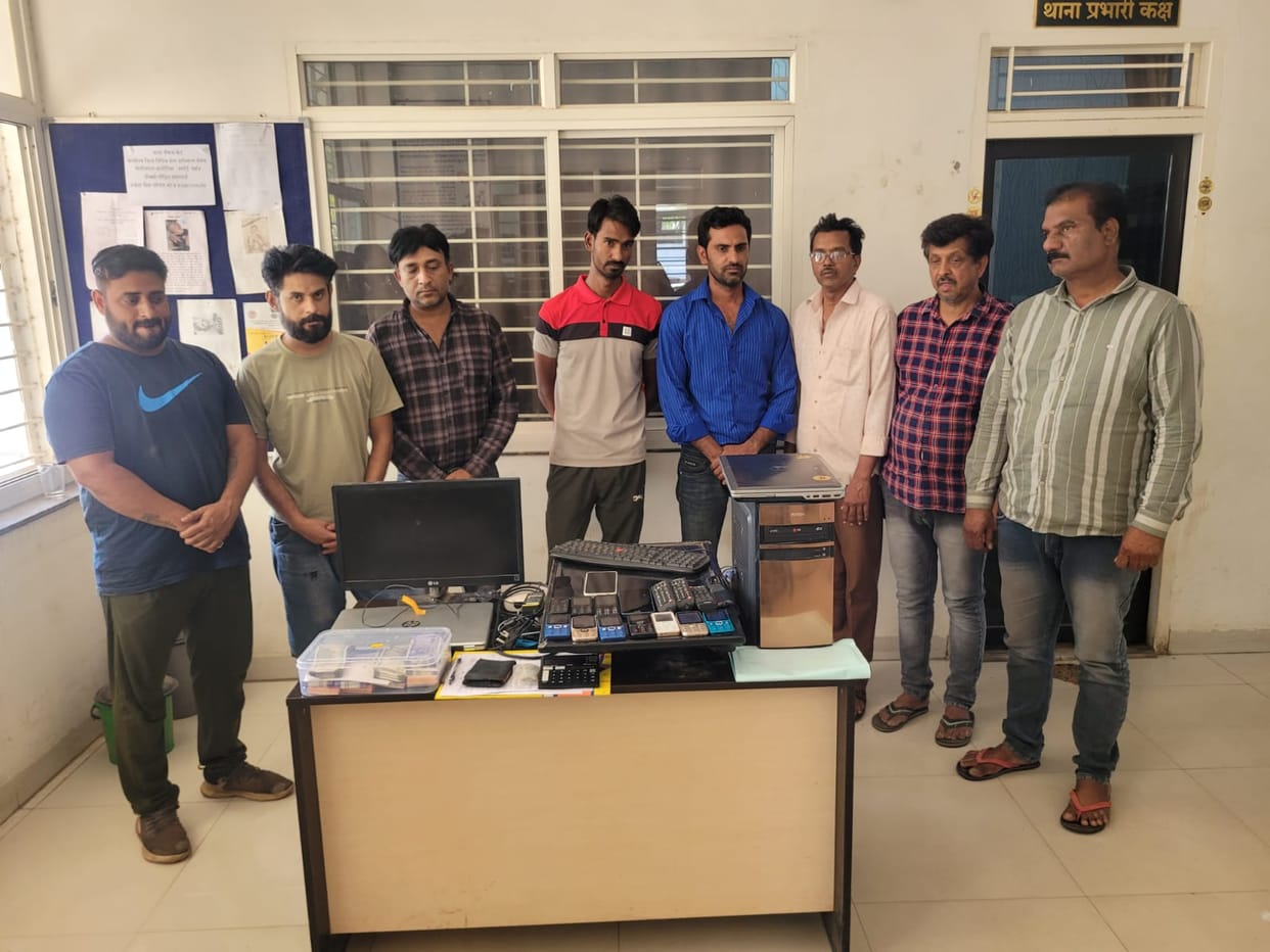 MP News: IPL Betting Busted In Neemuch, Police Arrest Eight, Accounts held