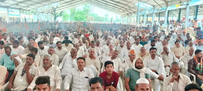 CM Yogi Adityanath has arrived in Saharanpur to address a public meeting
