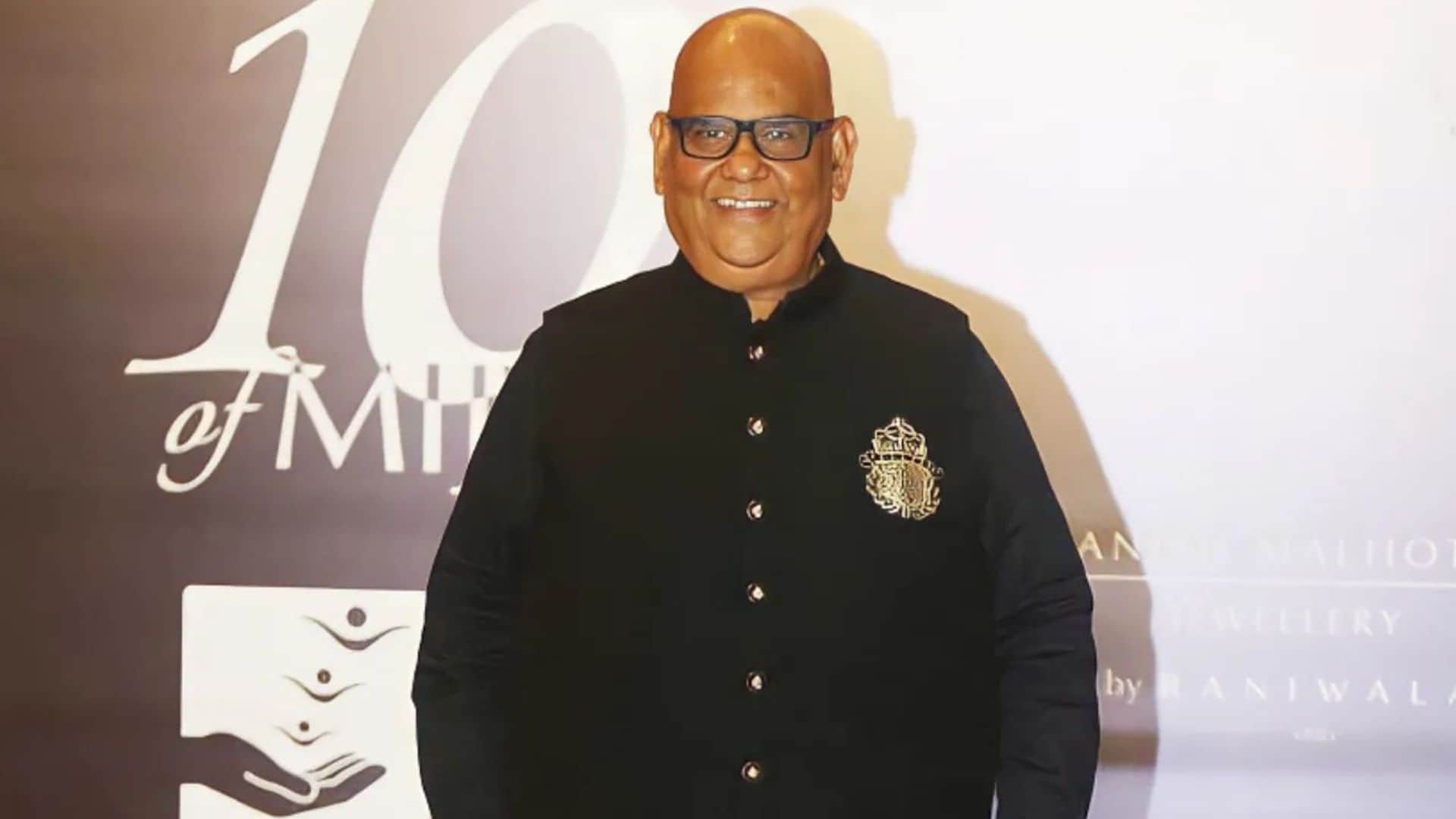 Actor and Director Satish Kaushik Birth Anniversary know about veteran artist film journey and life