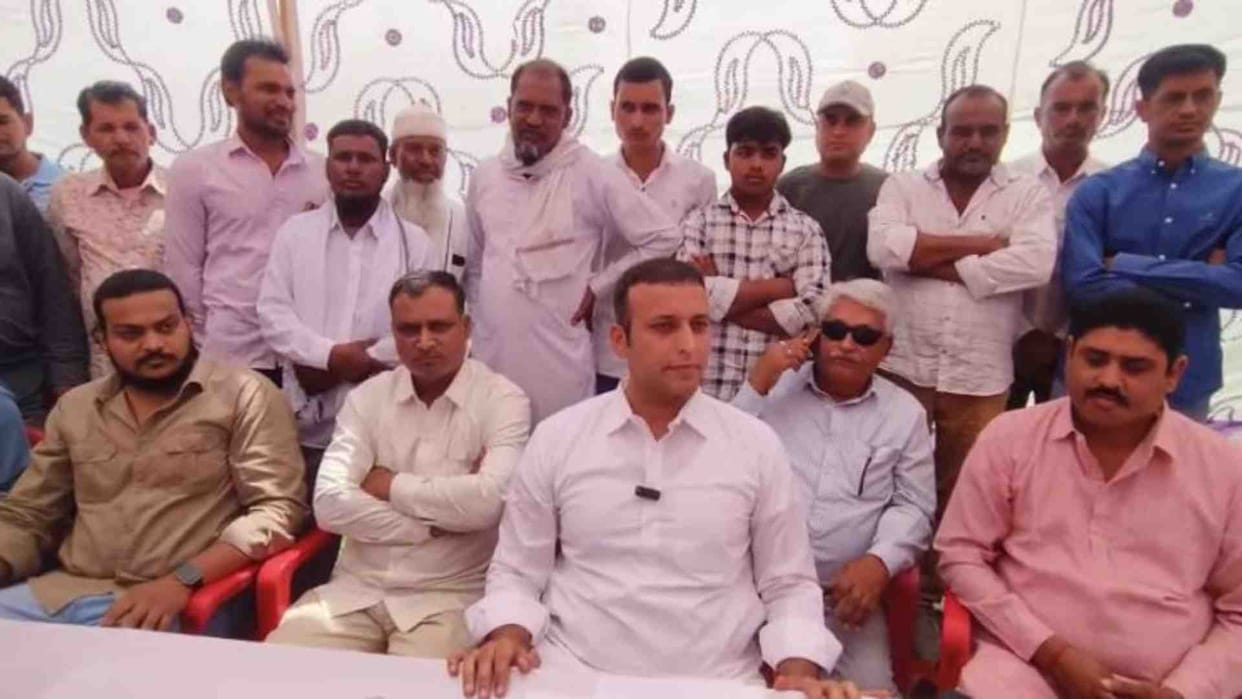 Nagaur News: Tejpal Mirdha gave a big blow to Congress before the elections.