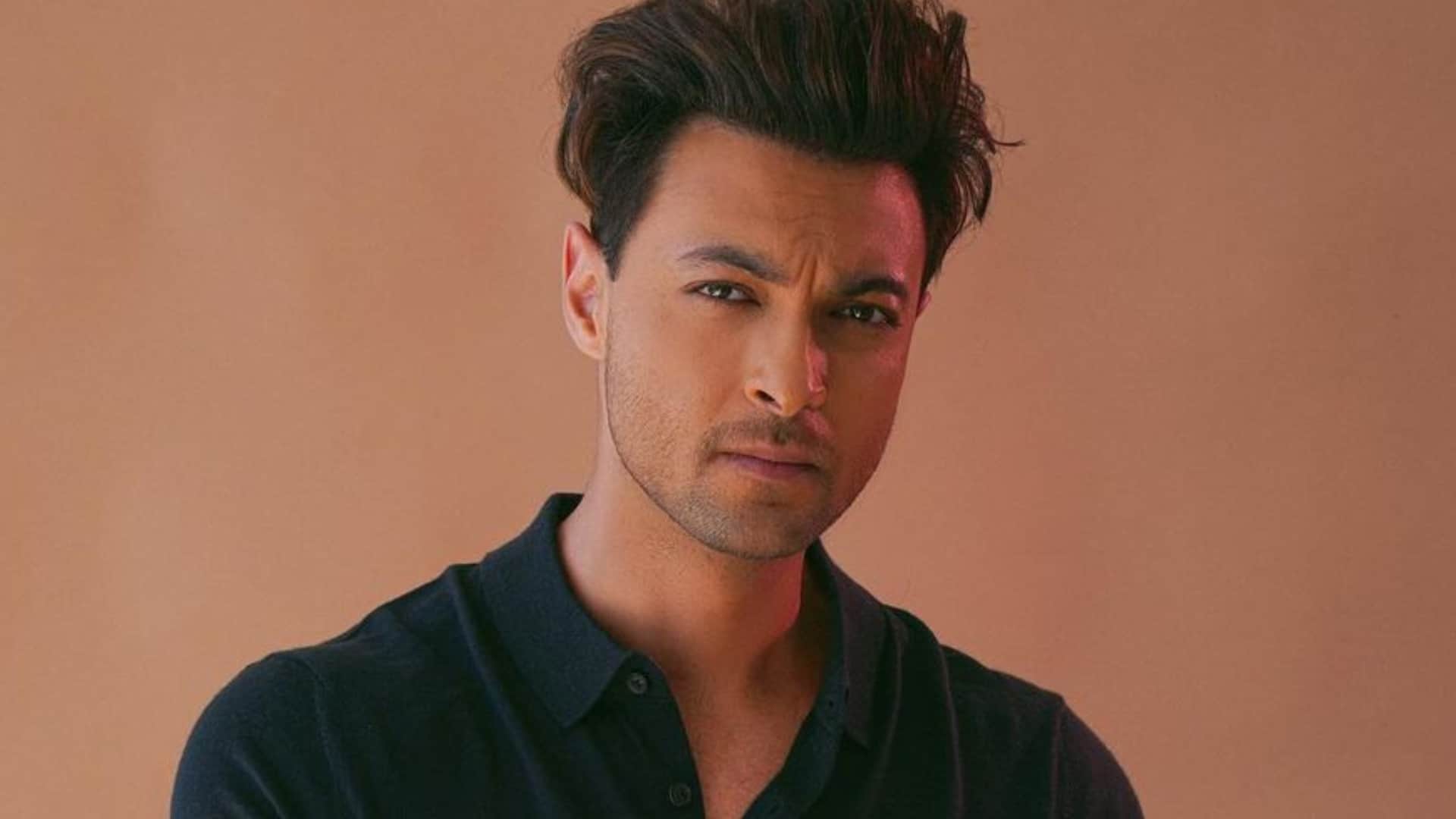 Salman Khan brother in law Ruslaan star Aayush Sharma expressed his concern over the firing incident outside