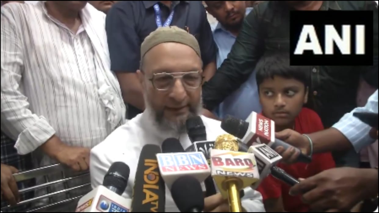 AIMIM chief asaduddin owaisi talks about caa  BJP candidate from Hyderabad constituency and several issue