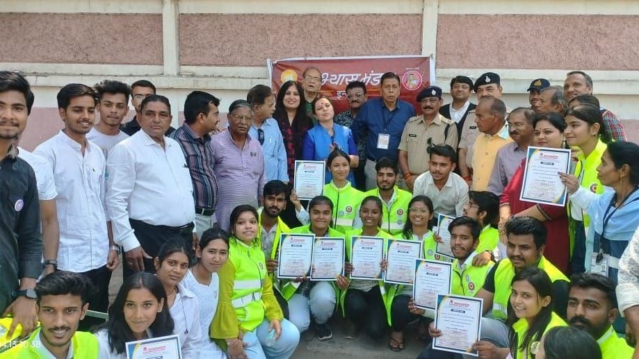 indore news traffic awareness abhyas mandal