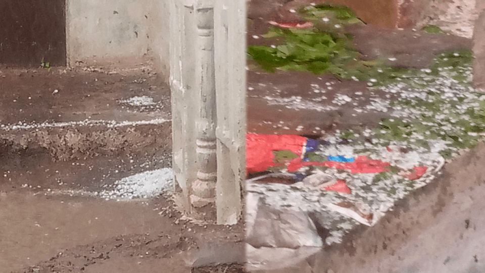 up weather update rain and hailstorm in Jhansi