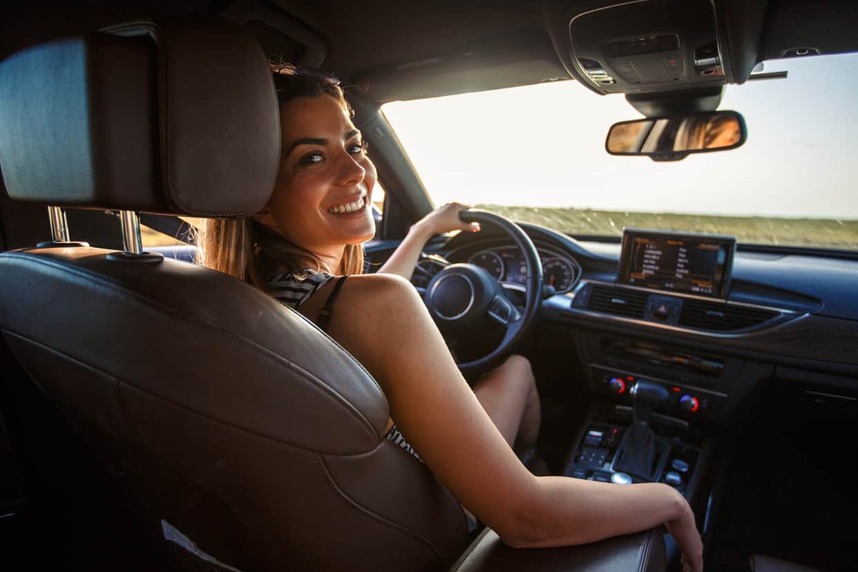 left hand drive vs right hand drive which is better left side driving vs right side