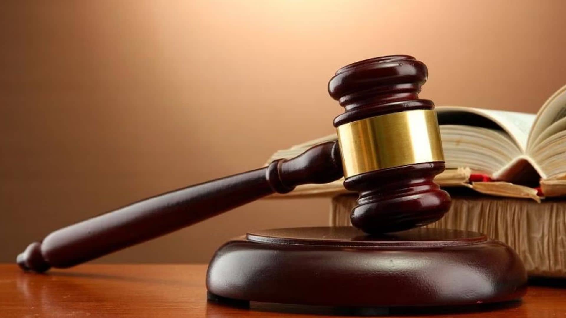 इलाहाबाद हाईकोर्ट