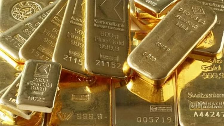 UP: गोरखपुर के हिंदी बाजार में डीआरआई की छापामारी, पहले भी फर्म पर हो चुकी है कार्रवाई