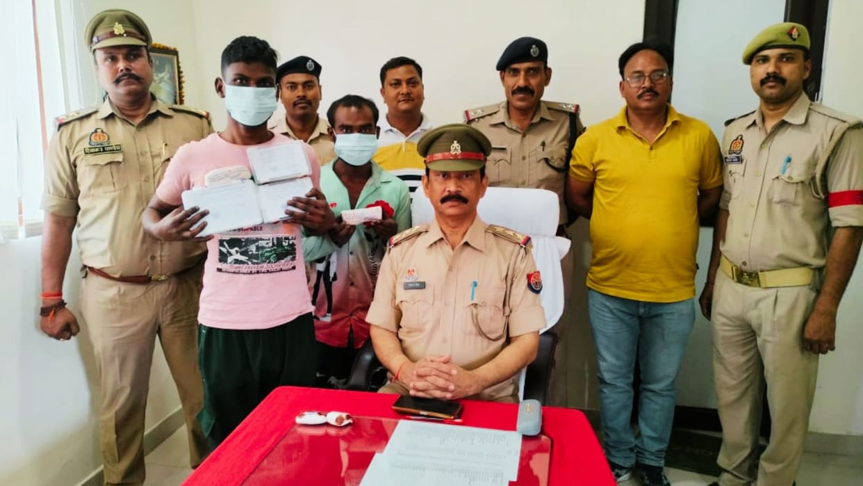 Two miscreants including gangster and accused in 45 cases arrested in varanasi