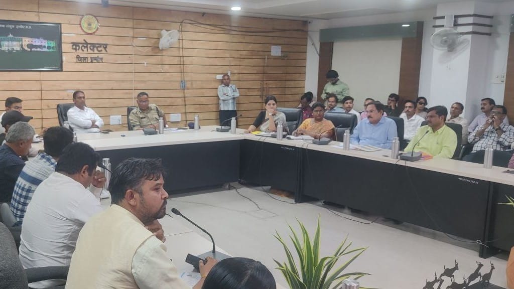 indore news drugs alcohol addict rehabilitation