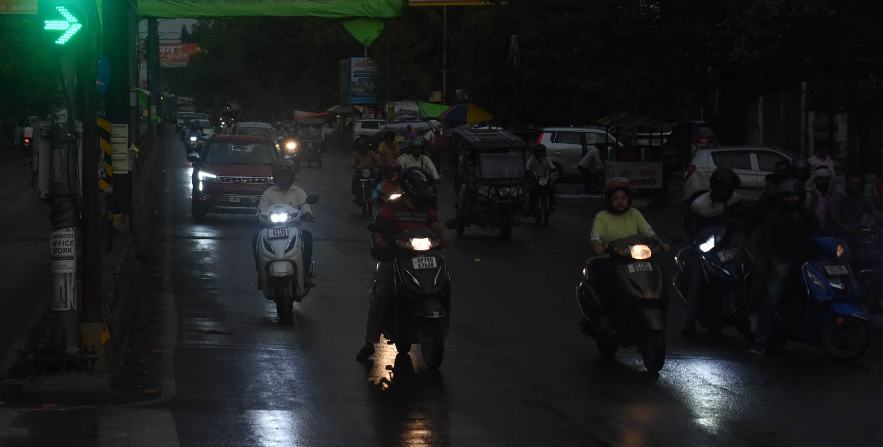 Kanpur Weather Scorching Heat at 37°C During Day Heavy Rains in Evening Dug up Roads Compound Commuters Woes