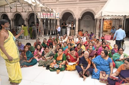 Navratri special Lalita Sahastranam recited in Kashi Vishwanath Dham