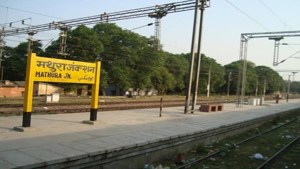 Woman head crushed by beggars in Mathura Junction admitted to hospital in critical condition