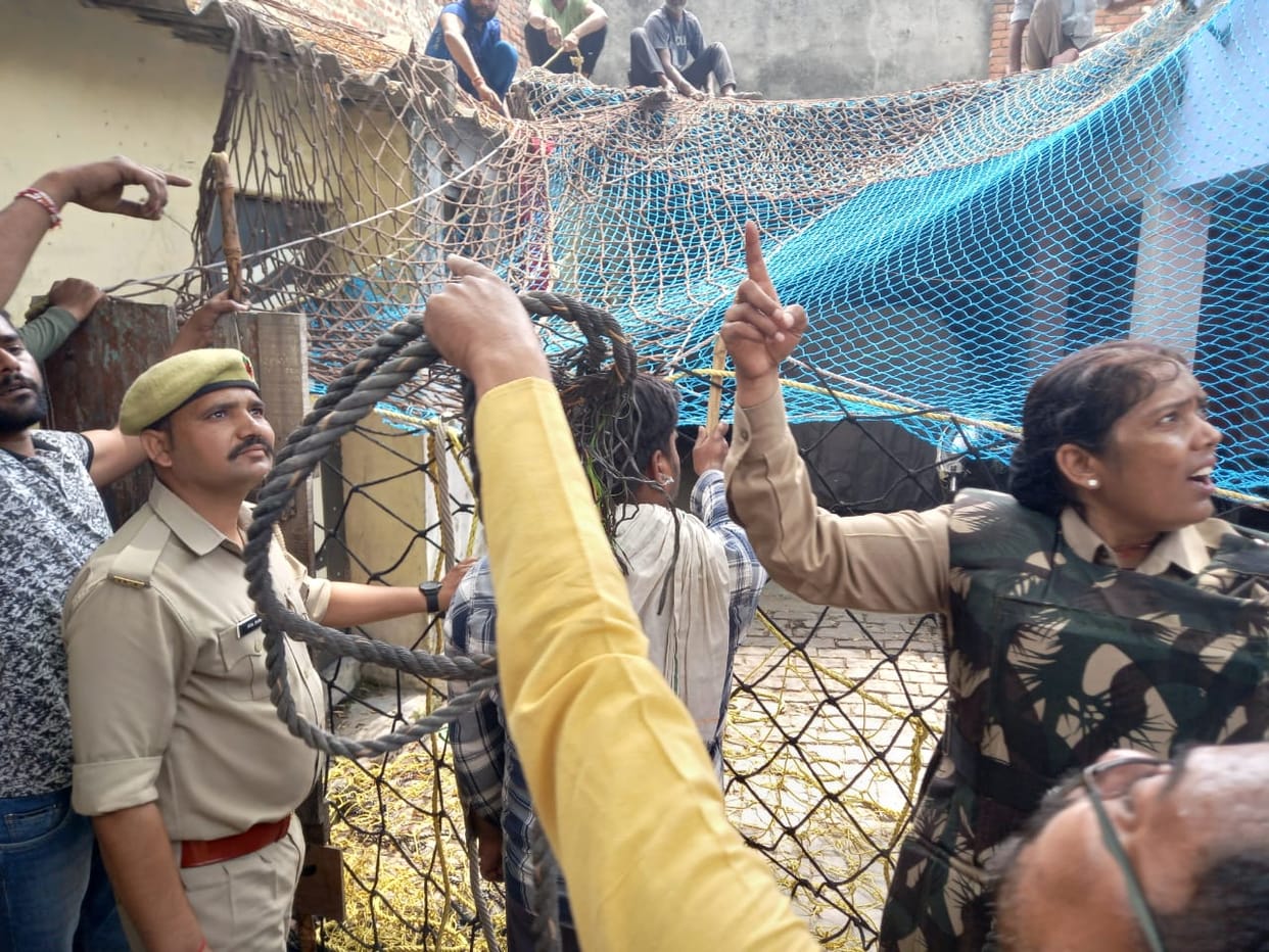 Meerut News Live: A man has died in road accident in Shamli and read all updates of West UP