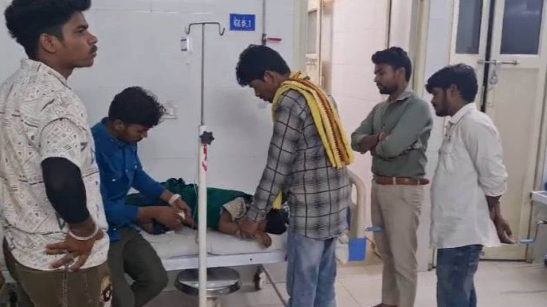 घायल का इलाज जारी