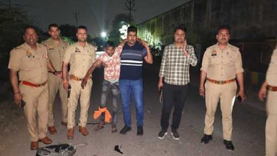 Servant absconding in robbery-murder arrested in encounter shot in leg
