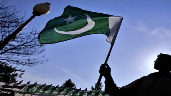 Pakistan exposed on Kashmir issue, Iran maintained silence