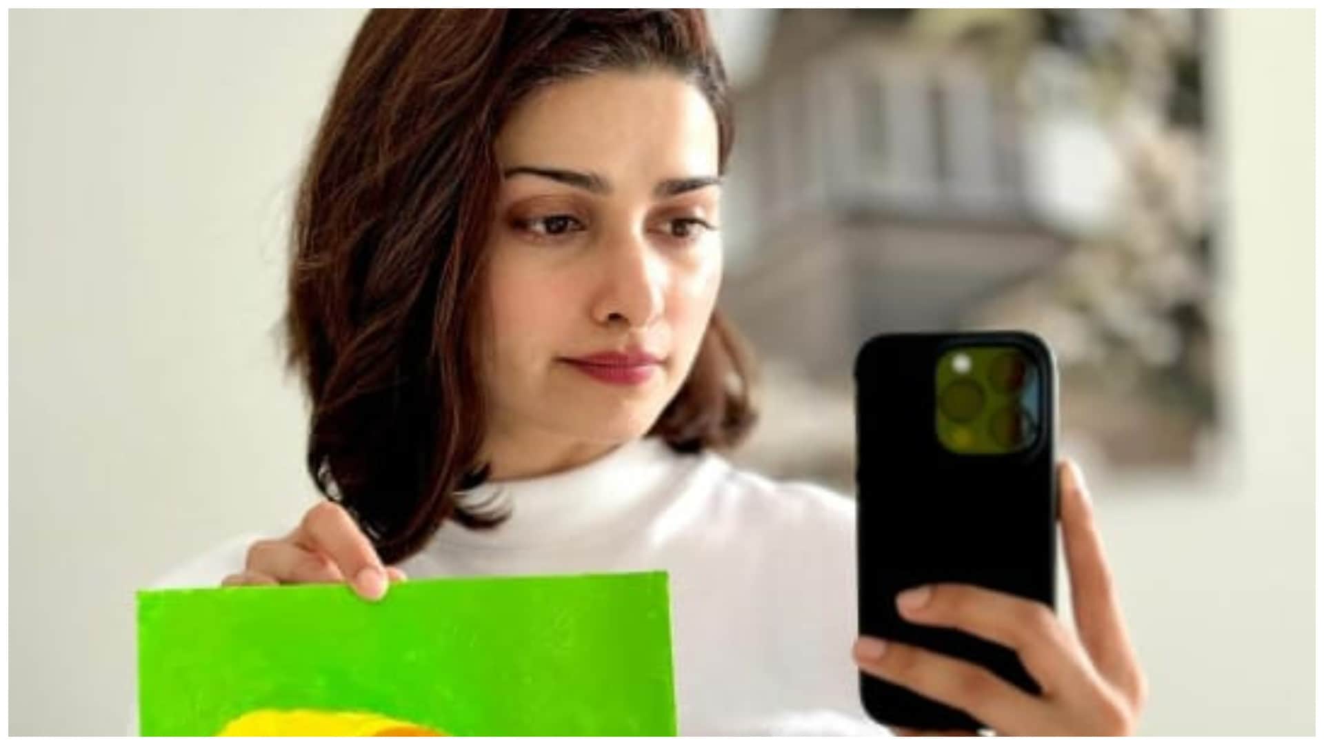Prachi Desai Manoj Bajpayee Interview With Amar Ujala Silence 2 The Night Owl Bar Shootout Actress On her role
