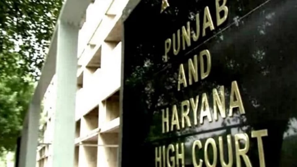 High Court overturns death sentence in misdeed  and murder case of minor girl