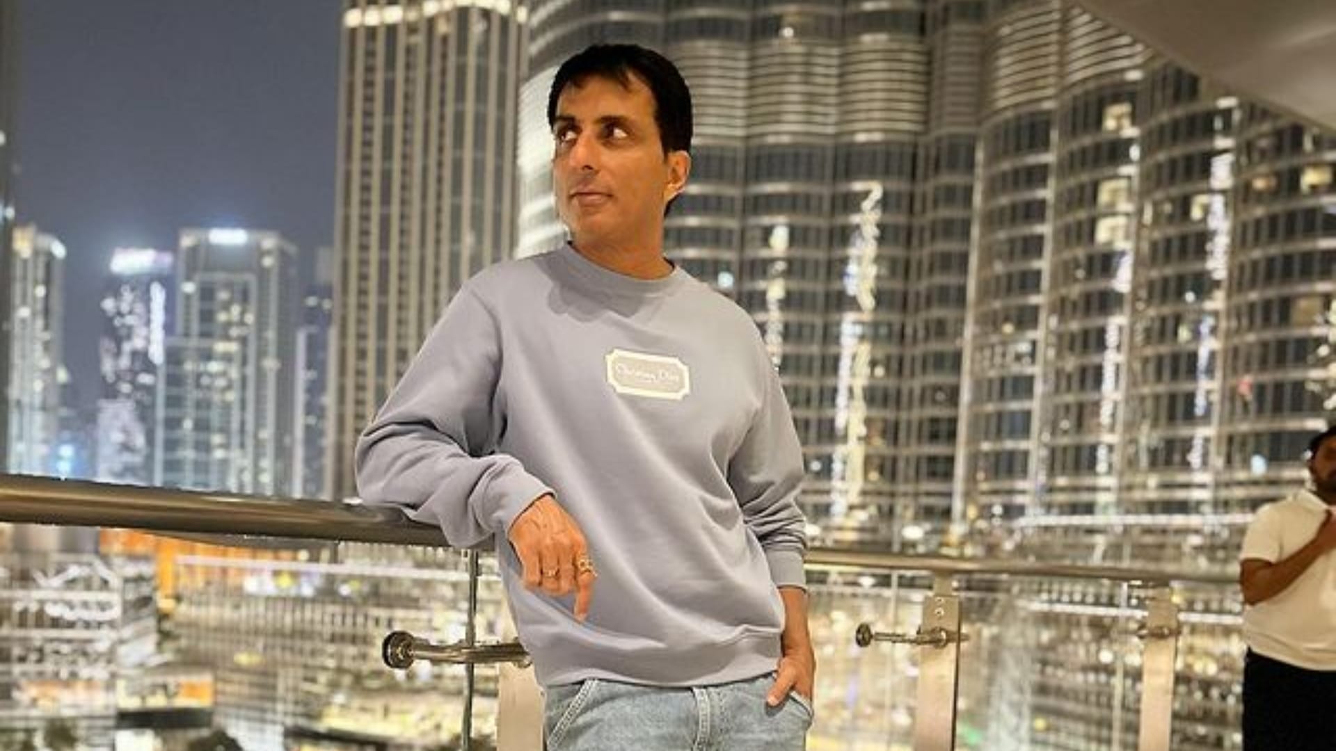 Sonu Sood whatsapp account closed for last 36 hours actor said on social media time to wake up