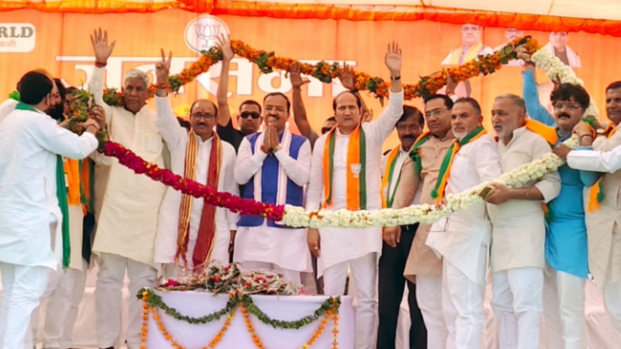 UP: Deputy Chief Minister addressed the voters in Shamli and said - BJP is not the enemy of Muslims, but a fri