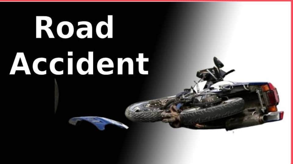 Bike rams into parked DCM truck from behind in Ambedkar Nagar couple dies son in critical condition