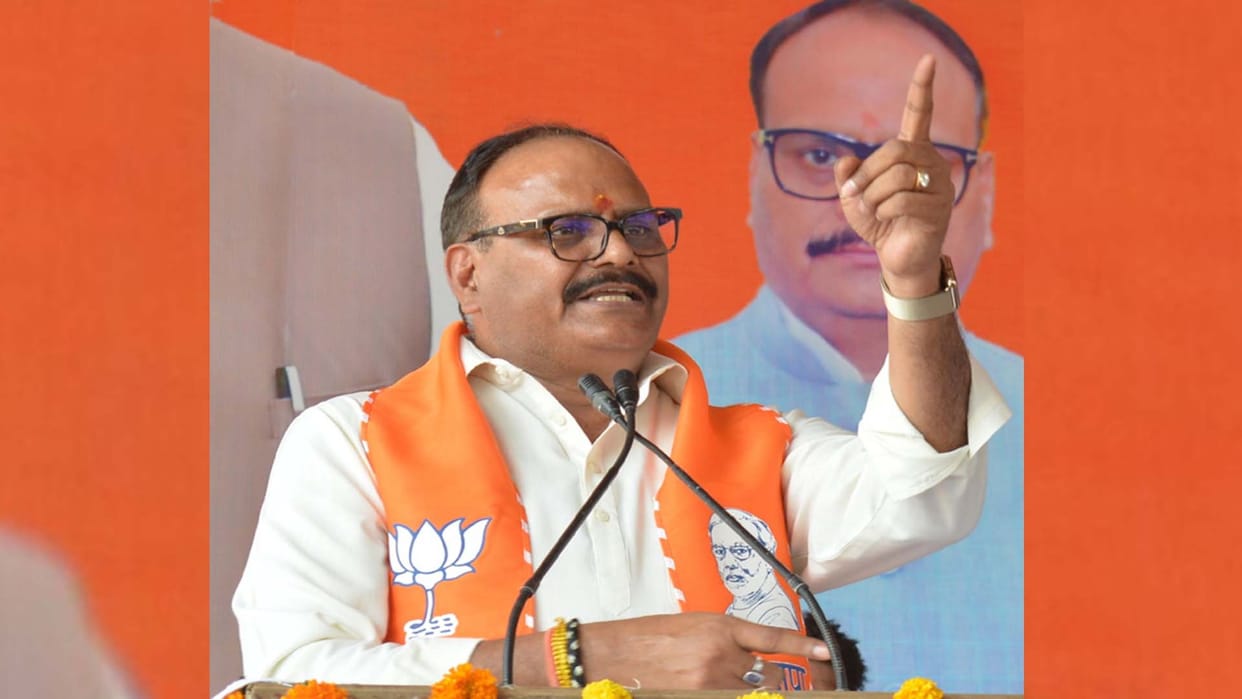 Deputy Chief Minister Brajesh Pathak reached Hardoi