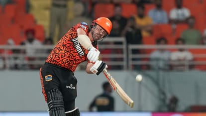 MI vs SRH Dream11 Prediction Playing XI Captain Vice-Captain Players List News in Hindi