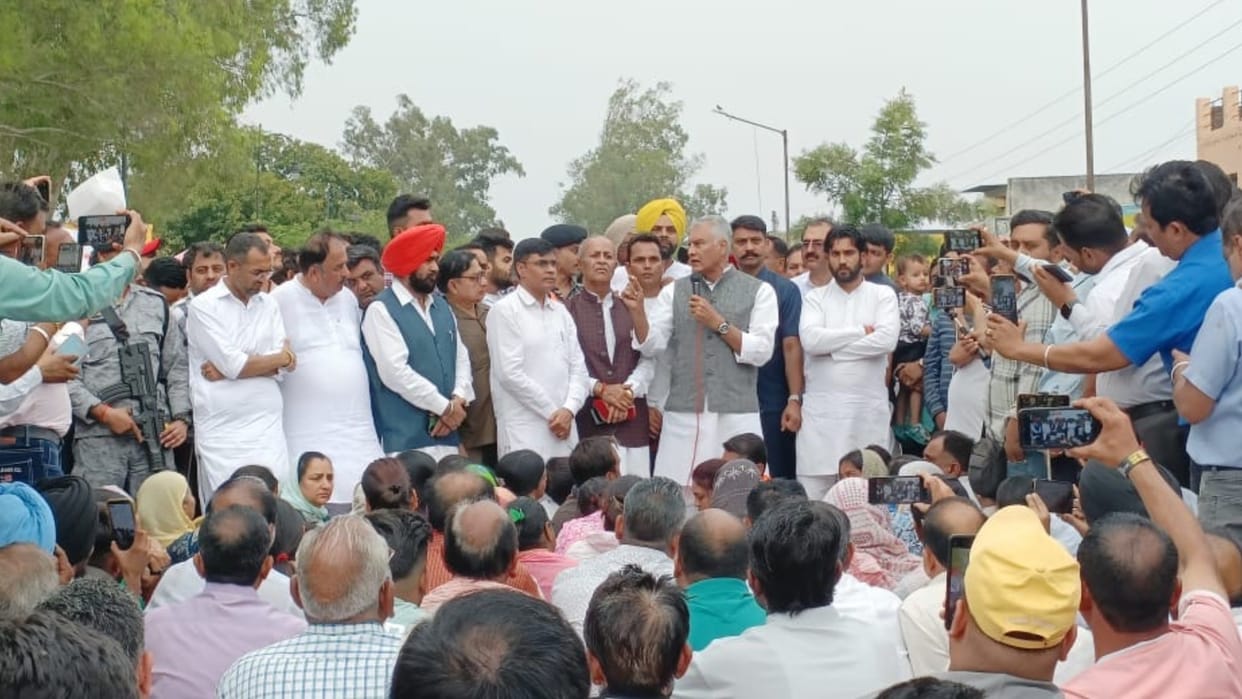 Punjab: Vishwa Hindu Parishad President murdered in broad daylight in Nangal