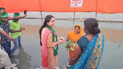 Lok Sabha 2024: Rohini targeted PM Modi and bjp manifesto, Arghya at Chhath Ghat of Saran