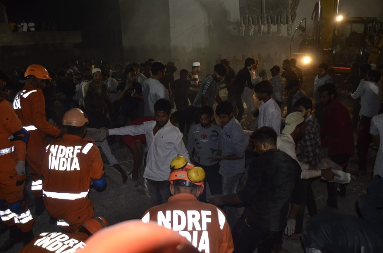 CM Yogi gives instructions for relief work on Muzaffarnagar accident
