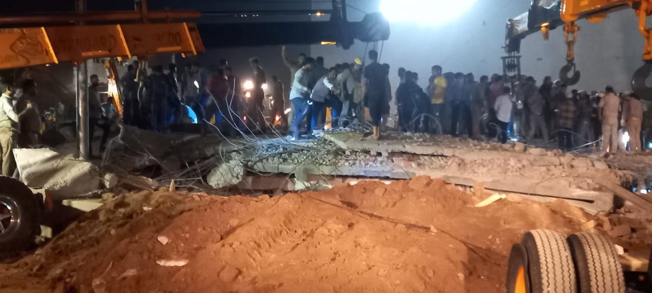 CM Yogi gives instructions for relief work on Muzaffarnagar accident