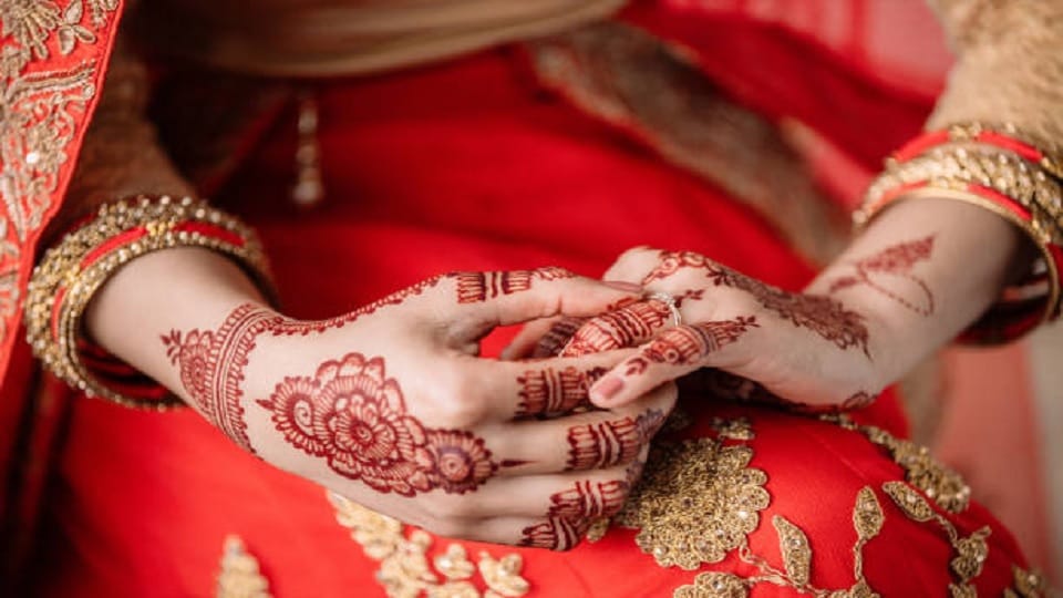 Baghpat: Before saying 'Kabul Hai' the first wife arrived, beat up the groom